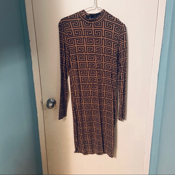 🏃🏽‍♀️ 2 for $25🏃‍♀️ brown dress with a pattern - Picture 3 of 6